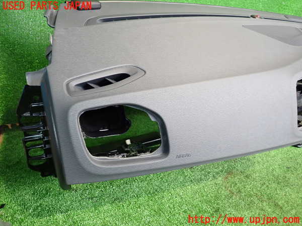 2UPJ-34447505]ボルボ・S60(FB4164T)ダッシュボード 中古_m0004.jpg