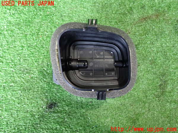 2UPJ-34447526]ボルボ・S60(FB4164T)エアコン吹き出し口1 (右) 中古_m0003.jpg