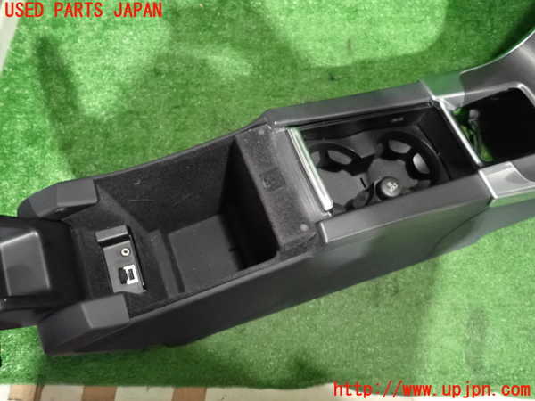 2UPJ-34447540]ボルボ・S60(FB4164T)センターコンソール 中古_m0003.jpg