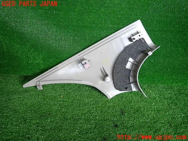 2UPJ-34447675]ボルボ・S60(FB4164T)右リアピラートリム 中古_m0002.jpg