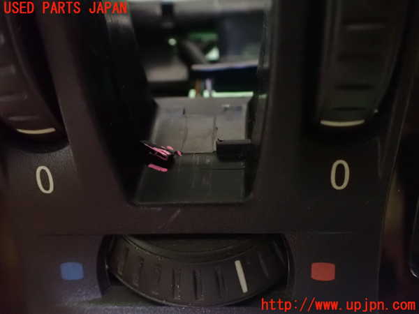 2UPJ-34457526]BMW Z4 E89(LL20)エアコン吹き出し口1 中古_m0004.jpg