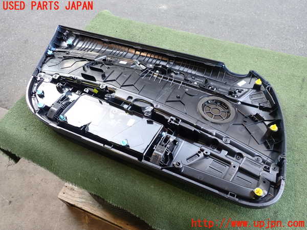 2UPJ-34451234]BMW Z4 E89(LL20)右ドア内張り 中古_m0005.jpg