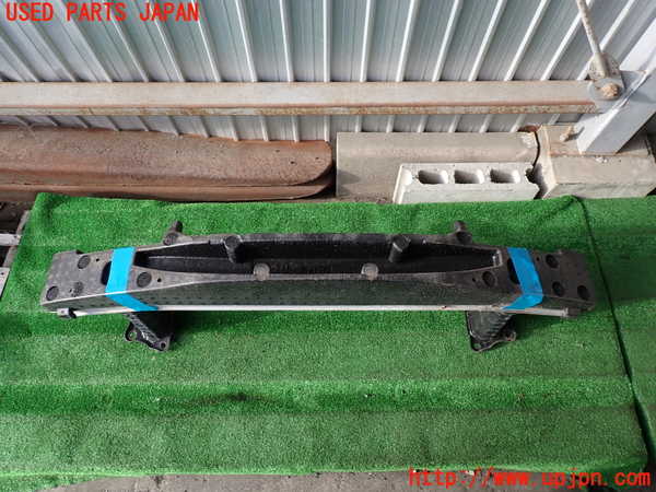 2UPJ-34461014]レクサス・IS250(GSE20)フロントバンパーホースメント 中古_m0001.jpg