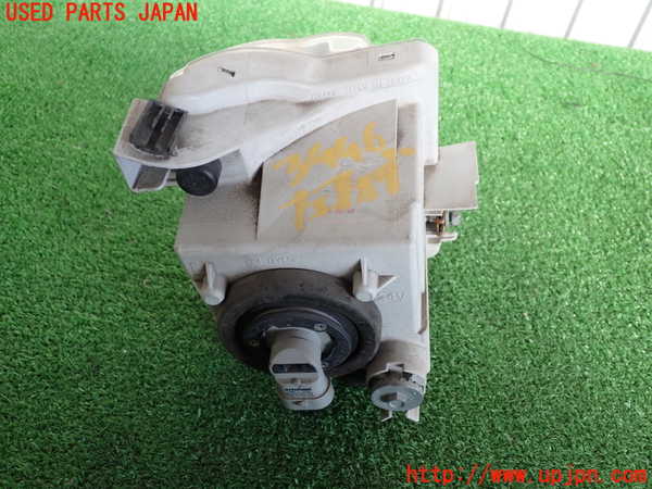 5UPJ-34461182]レクサス・IS250(GSE20)左フォグ 中古_m0002.jpg