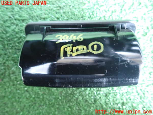 2UPJ-34467821]レクサス・IS250(GSE20)灰皿1 中古_m0003.jpg