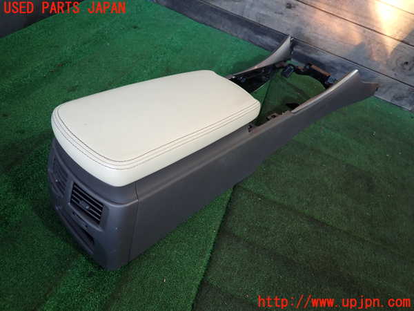 2UPJ-34467540]レクサス・IS250(GSE20)センターコンソール 中古_m0002.jpg