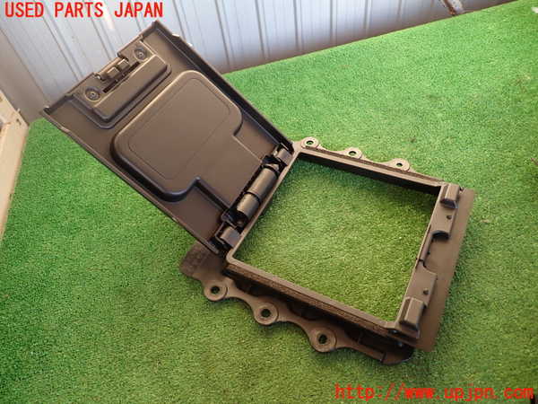 5UPJ-34467691]レクサス・IS250(GSE20)内装トリム類1 中古_m0003.jpg