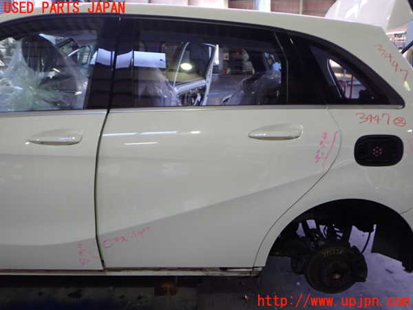 2UPJ-34471320]ベンツ B180(246242)(246)左後ドア 中古(43R-006723 M101)_m0001.jpg