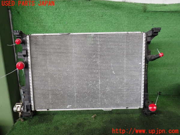 2UPJ-34472321]ベンツ B180(246242)(246)ラジエーター1 中古_m0002.jpg