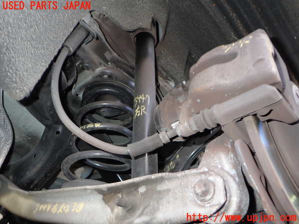 2UPJ-34475070]ベンツ B180(246242)(246)右リアショックアブソーバー 中古_m0001.jpg
