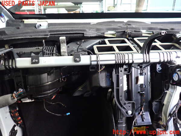 2UPJ-34476081]ベンツ B180(246242)(246)エバポレーター1 中古_m0001.jpg