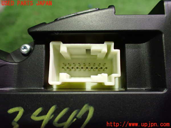 2UPJ-34476170]ベンツ B180(246242)(246)スピードメーター 中古_m0003.jpg