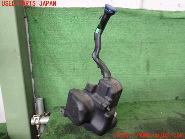 2UPJ-34476791]ベンツ B180(246242)(246)ウォッシャータンク1 中古_m0001.jpg