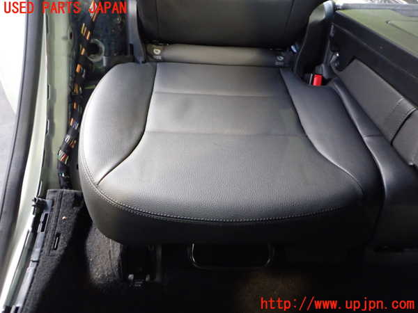 2UPJ-34477405]ベンツ B180(246242)(246)右リアシート 中古_m0002.jpg
