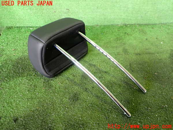 2UPJ-34477150]ベンツ B180(246242)(246)右2列目ヘッドレスト 中古_m0004.jpg