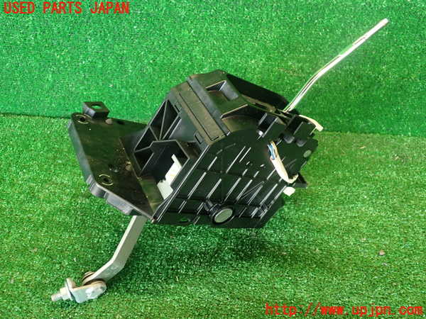 2UPJ-34487555]マークX(GRX130)ATシフトレバー 中古_m0001.jpg