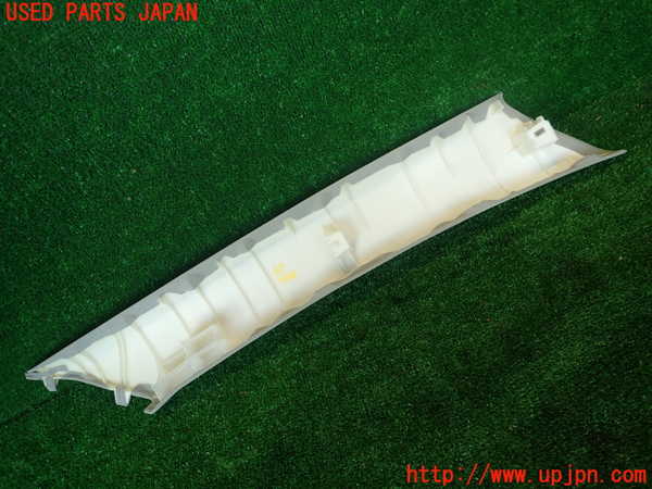 2UPJ-34487660]マークX(GRX130)左フロントピラートリム 中古_m0003.jpg