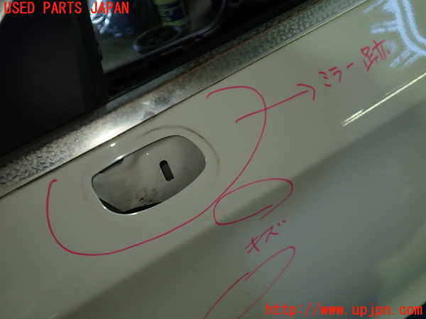 1UPJ-34491260]ベンツ C180 クーペ(205340C)(205)左ドア 中古(43R-00049 M25)_m0002.jpg