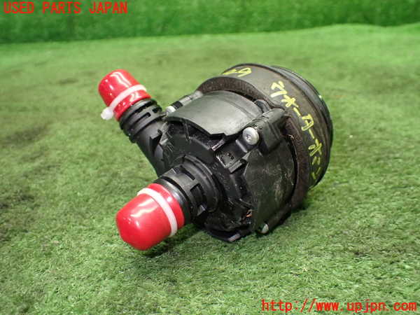 1UPJ-34492110]ベンツ C180 クーペ(205340C)(205)ウォーターポンプ 中古_m0003.jpg