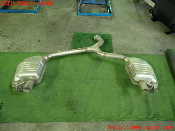 1UPJ-34492671]ベンツ C180 クーペ(205340C)(205)リアマフラー1 中古_m0002.jpg