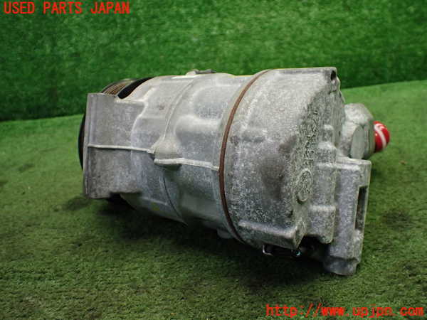 1UPJ-34496025]ベンツ C180 クーペ(205340C)(205)エアコンコンプレッサー 中古_m0003.jpg