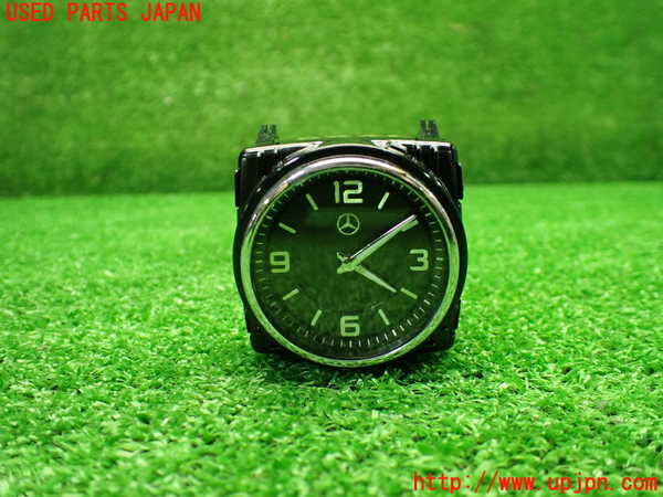 1UPJ-34497850]ベンツ C180 クーペ(205340C)(205)時計 中古_m0001.jpg