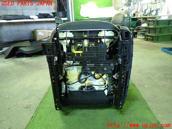 1UPJ-34497065]ベンツ C180 クーペ(205340C)(205)助手席シート 中古_m0005.jpg