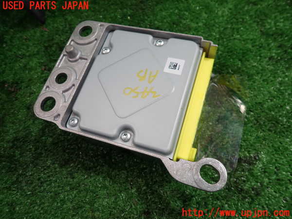 1UPJ-34506145]セレナ Sハイブリッド(HC26)エアバッグコンピューター ジャンク 展開済_m0002.jpg