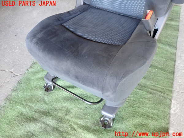 5UPJ-34507035]セレナ Sハイブリッド(HC26)運転席シート 中古_m0003.jpg