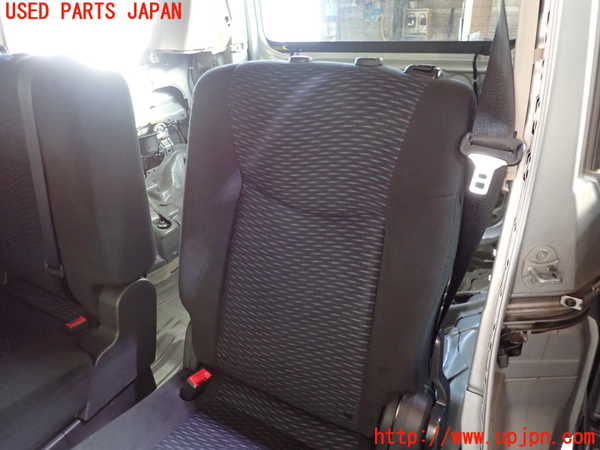 1UPJ-34507175]セレナ Sハイブリッド(HC26)左2列目シート 中古_m0002.jpg