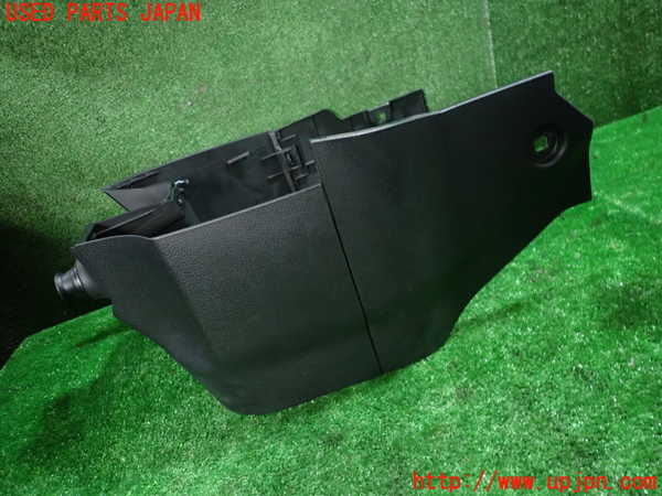 1UPJ-34507549]セレナ Sハイブリッド(HC26)コンソール 中古_m0002.jpg