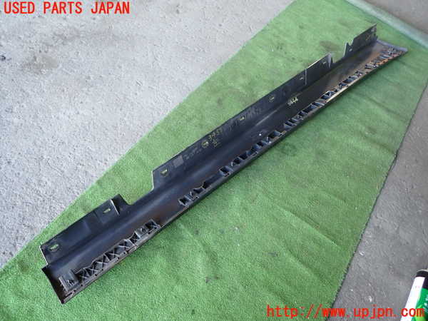 1UPJ-34511392]BMW 320i(PG20)(E90)左サイドステップ 中古_m0005.jpg