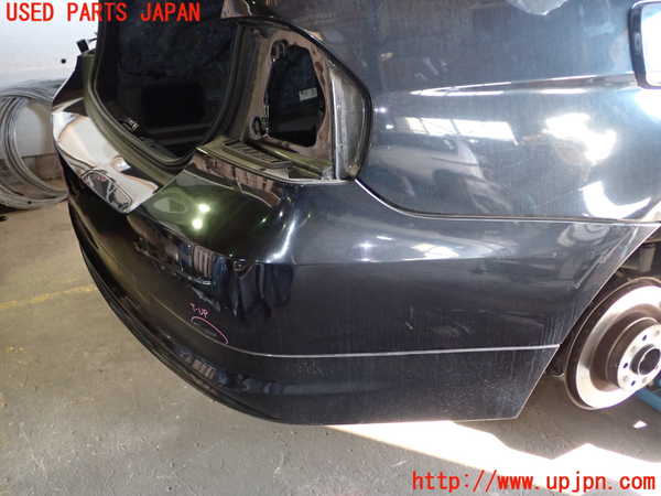 1UPJ-34511610]BMW 320i(PG20)(E90)リアバンパー 中古_m0003.jpg