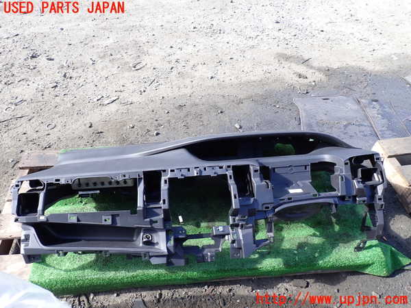 1UPJ-34527505]セレナ(GFC27)ダッシュボード 中古_m0001.jpg