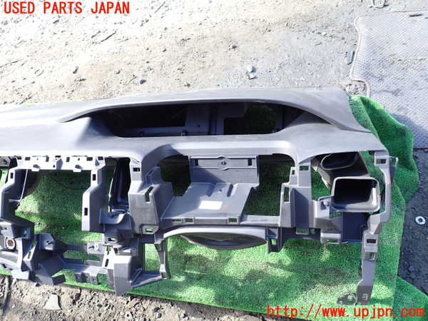 1UPJ-34527505]セレナ(GFC27)ダッシュボード 中古_m0002.jpg