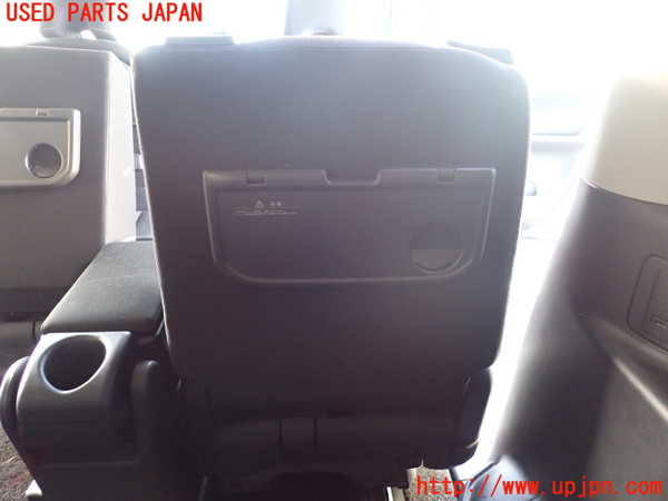 1UPJ-34527145]セレナ(GFC27)右2列目シート 中古_m0005.jpg