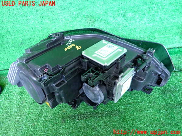 2UPJ-34541130]アウディ・A5 スポーツバック(8TCDNL)右ヘッドライト HID 中古_m0002.jpg