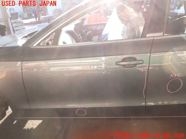 2UPJ-34541260]アウディ・A5 スポーツバック(8TCDNL)左前ドア (43R-00082) 中古_m0001.jpg