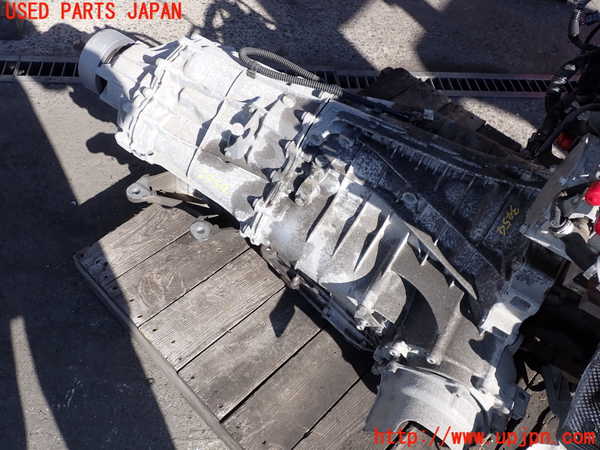 2UPJ-34543010]アウディ・A5 スポーツバック(8TCDNL)ミッション AT CDN 4WD 中古_m0002.jpg