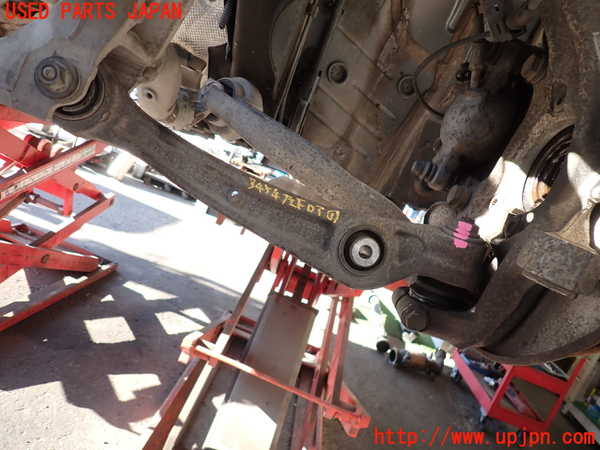 2UPJ-34545186]アウディ・A5 スポーツバック(8TCDNL)左フロントロアアーム1 中古_m0001.jpg