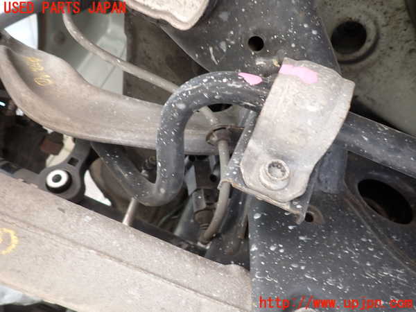 2UPJ-34545445]アウディ・A5 スポーツバック(8TCDNL)リアスタビライザー 中古_m0003.jpg