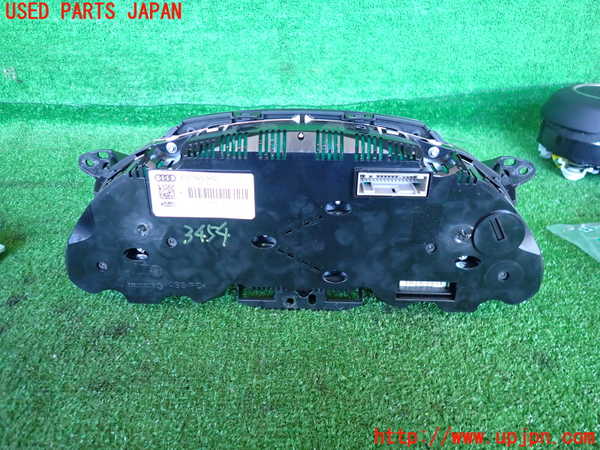 2UPJ-34546170]アウディ・A5 スポーツバック(8TCDNL)スピードメーター 中古_m0002.jpg