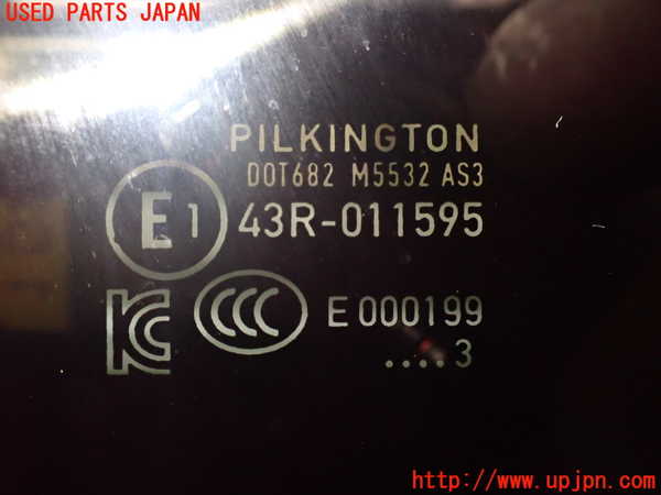 2UPJ-34551370]ポルシェ・タイカン 4S(J1NB)右サイドセンターガラス 中古(43R-011595 M5532)_m0002.jpg