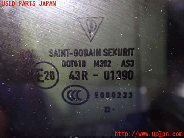 2UPJ-34551382]ポルシェ・タイカン 4S(J1NB)左クォーターガラス 中古(43R-01390 M392)_m0002.jpg