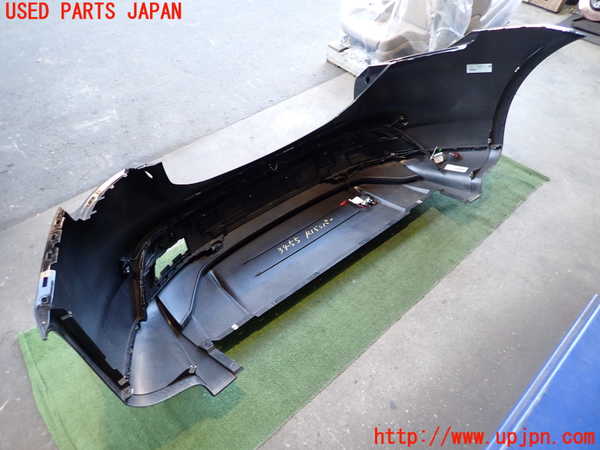 2UPJ-34551610]ポルシェ・タイカン 4S(J1NB)リアバンパー 中古_m0002.jpg
