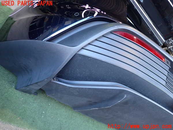 2UPJ-34551610]ポルシェ・タイカン 4S(J1NB)リアバンパー 中古_m0005.jpg