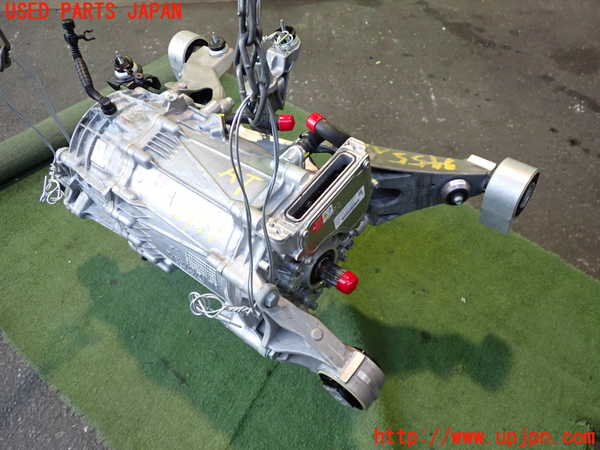 2UPJ-34553010]ポルシェ・タイカン 4S(J1NB)ミッション AT EBG-EBF 4WD 中古_m0001.jpg