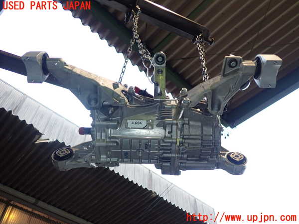 2UPJ-34553010]ポルシェ・タイカン 4S(J1NB)ミッション AT EBG-EBF 4WD 中古_m0003.jpg