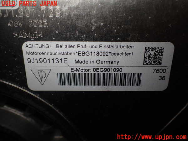 2UPJ-34553010]ポルシェ・タイカン 4S(J1NB)ミッション AT EBG-EBF 4WD 中古_m0005.jpg