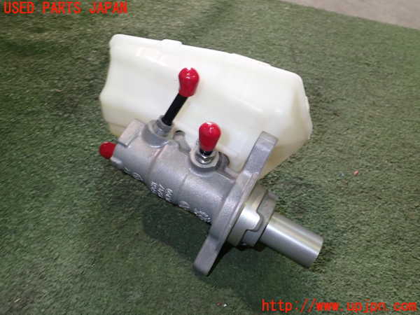 2UPJ-34554050]ポルシェ・タイカン 4S(J1NB)ブレーキマスターシリンダー 中古_m0002.jpg